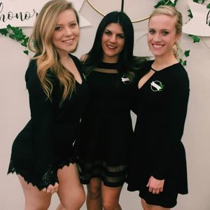 Meet your Posher, Caroline